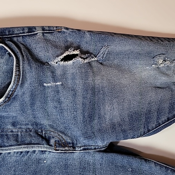 & DENIM Jeans ~ Distressed Skinny Coupe Moulante Jeans with Button-fly - Picture 8 of 13